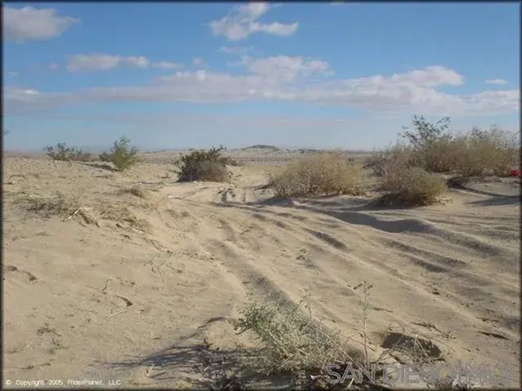 Broadway 13, Borrego Springs