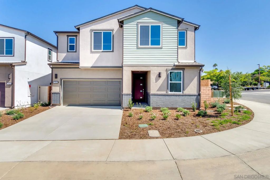702 Miravar Place Lot 1 Lot 1, Vista