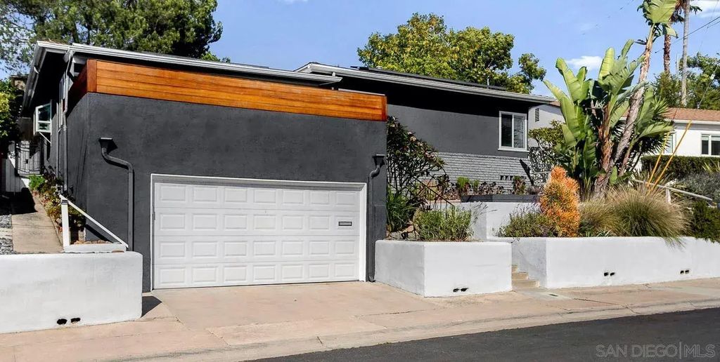 4759 Baylor Drive, TALMADGE