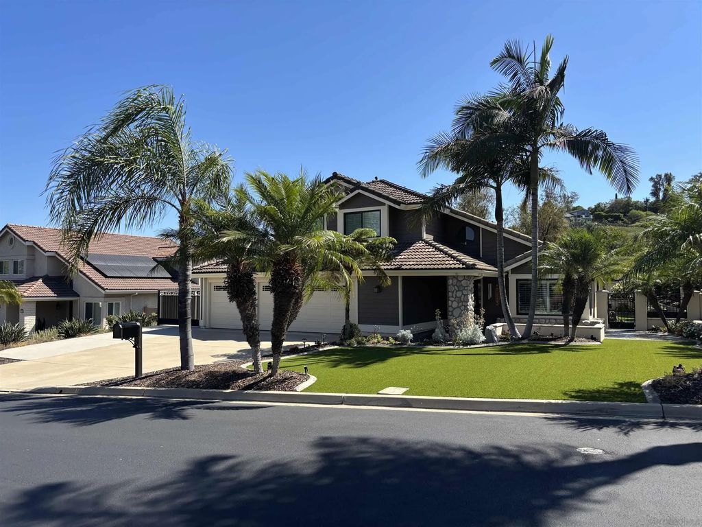 1141 Sundale Rd, El Cajon