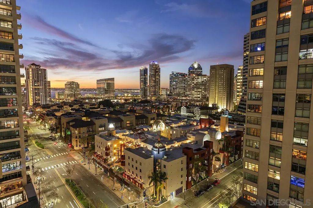 555 Front 1501, DOWNTOWN
