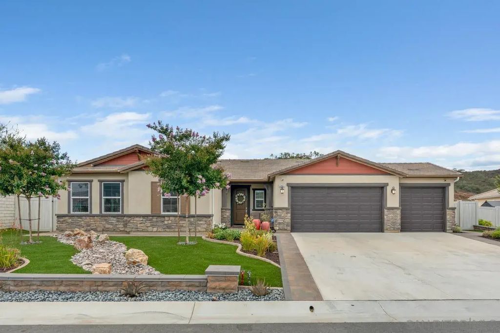 13433 Rosie Ct, Valley Center