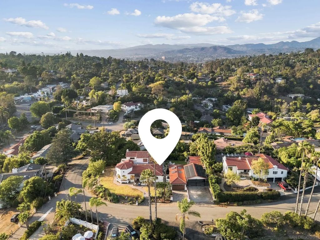 4557 Mayapan Dr, La Mesa