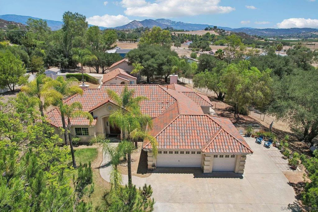 29081 Fruitvale, Valley Center