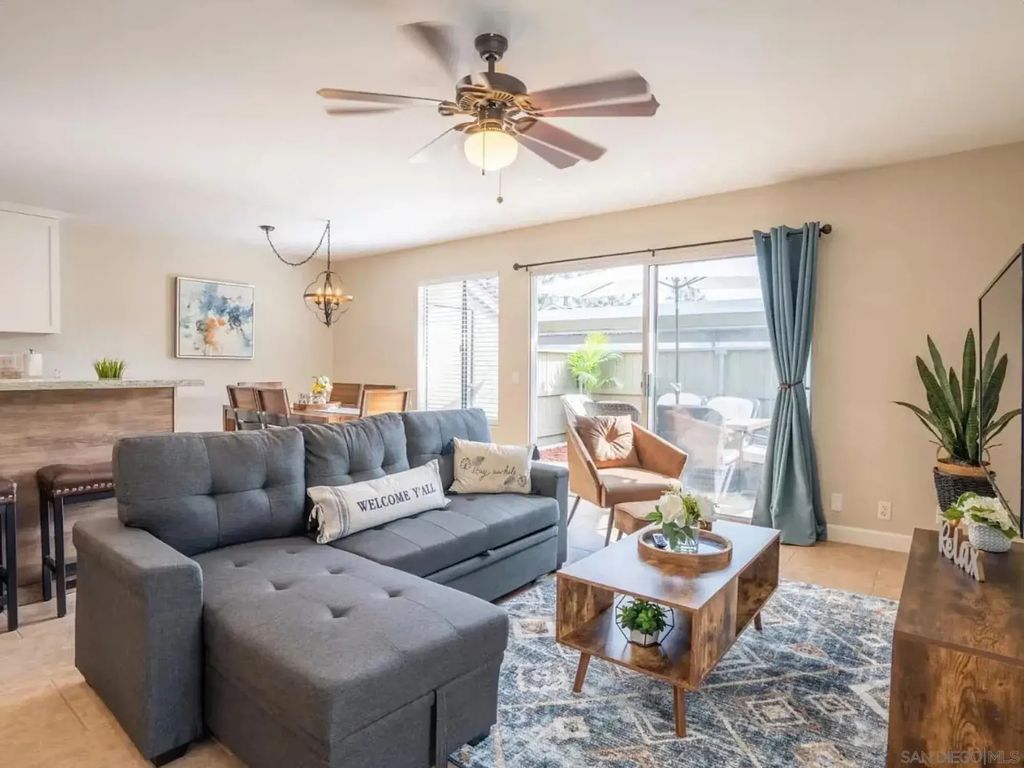 6867 Bear River Row Unit 2, PARADISE HILLS