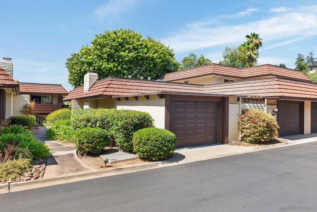 4416 Collwood Lane, TALMADGE