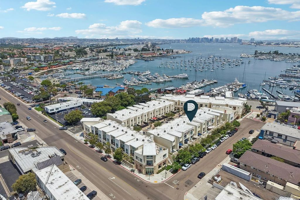 2820 Carleton St 25, POINT LOMA