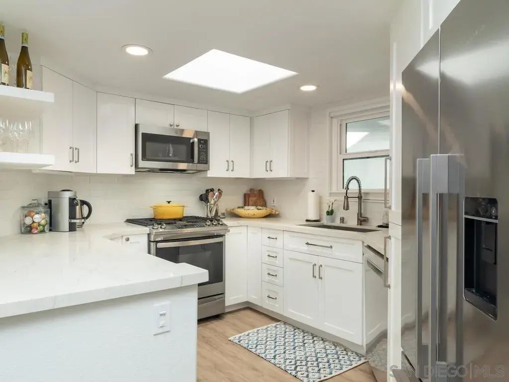 422 Rosecrans St 7, POINT LOMA
