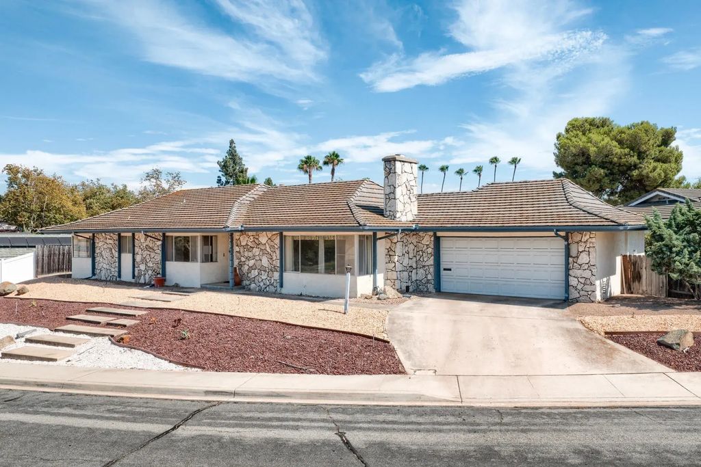 17075 Tesoro, RANCHO BERNARDO