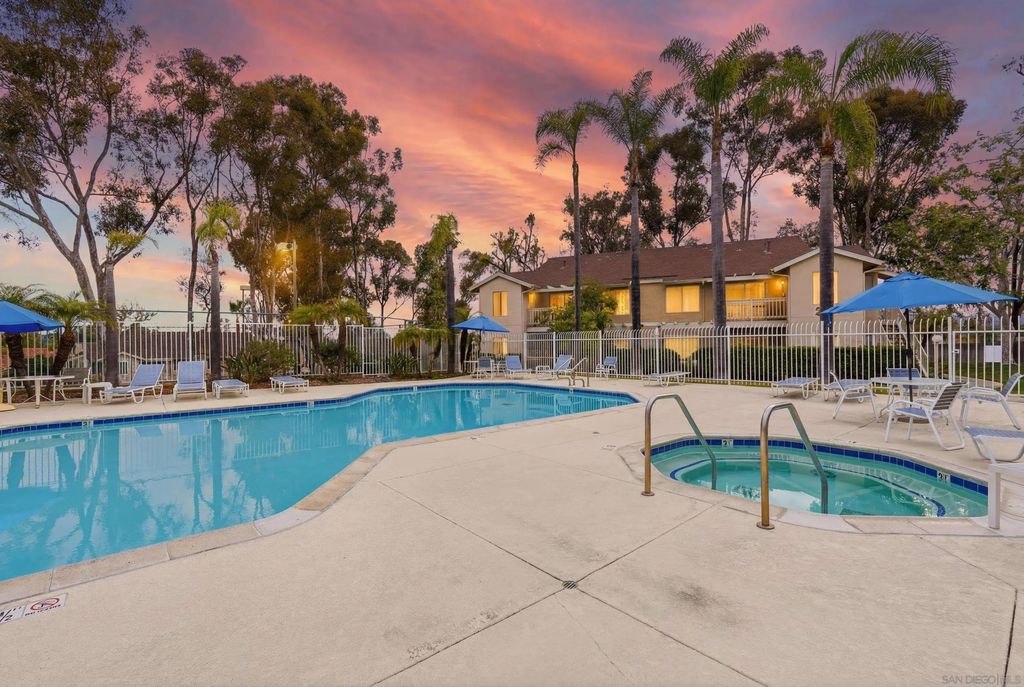 236 Diamond Way Unit 250, Vista