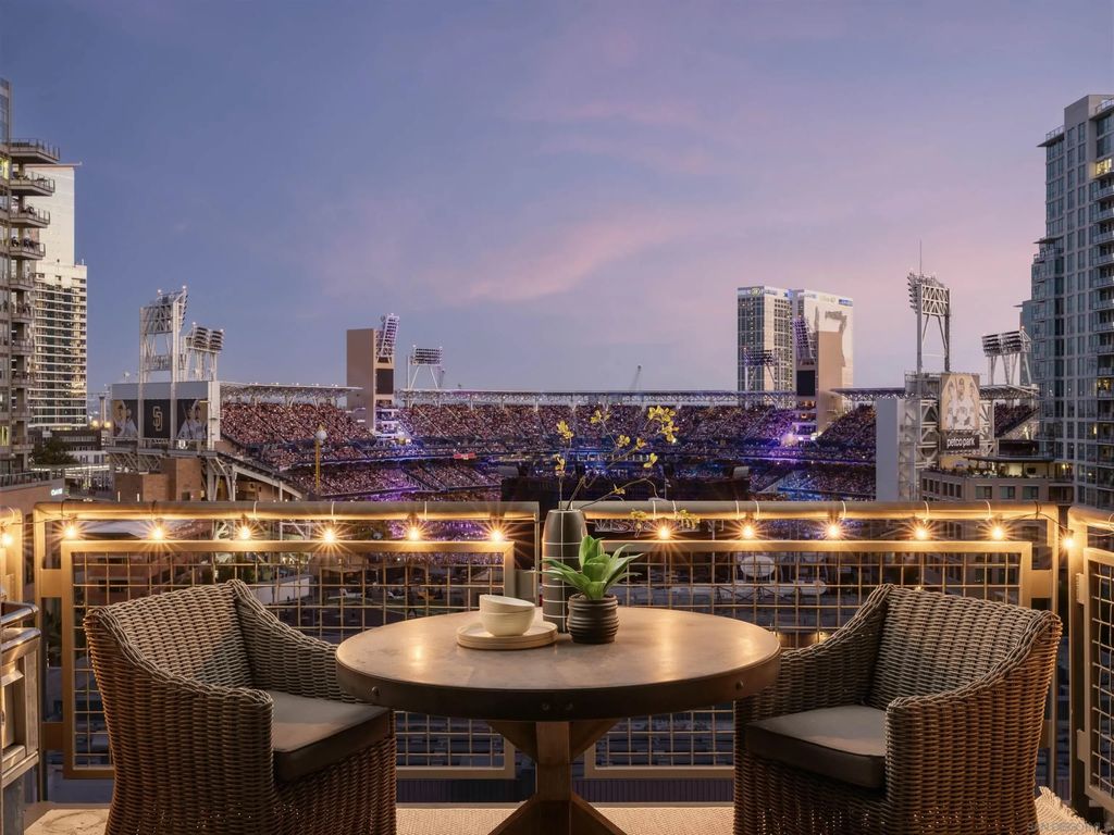 877 Island Ave 906, DOWNTOWN