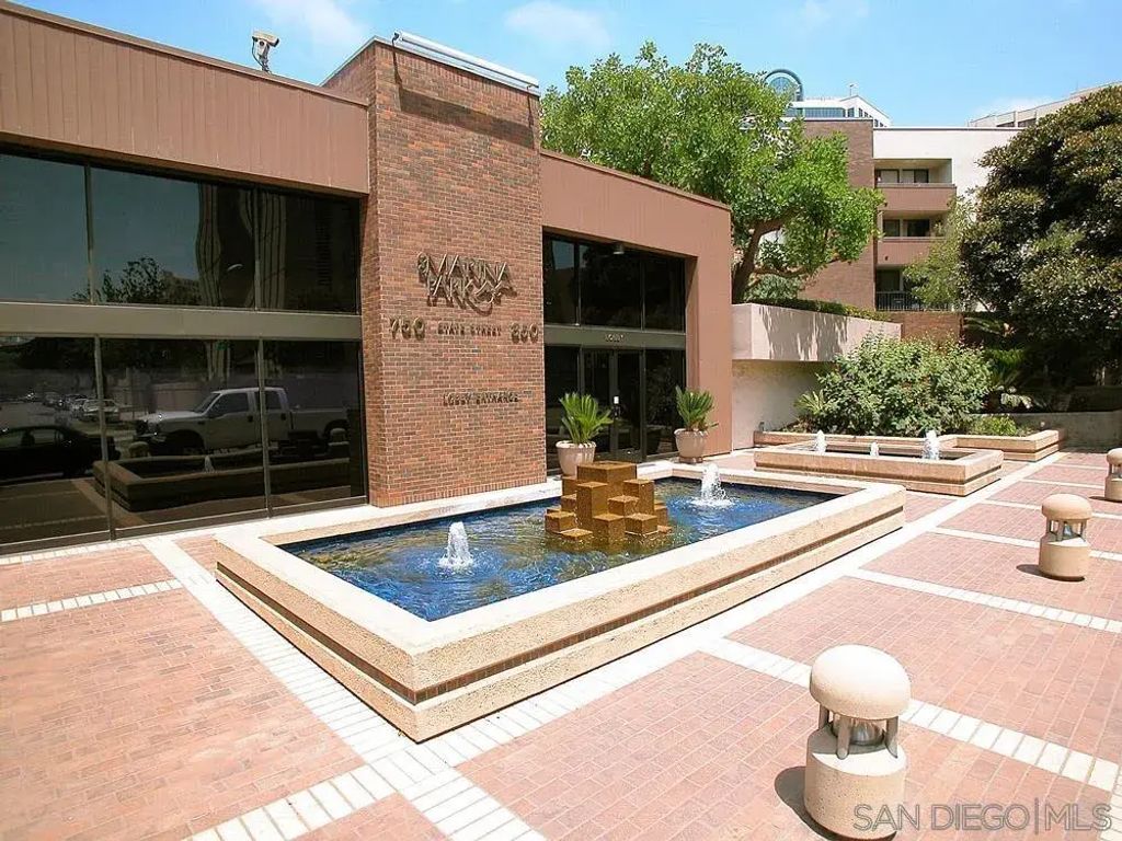 850 State Street 328, Marina Park (MP)