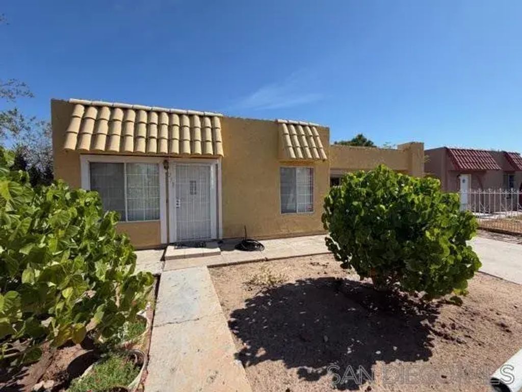 253 Robert Kennedy St, Calexico