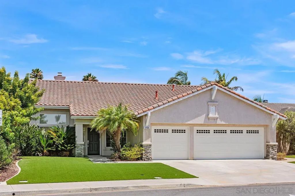5166 Berryessa St, Oceanside