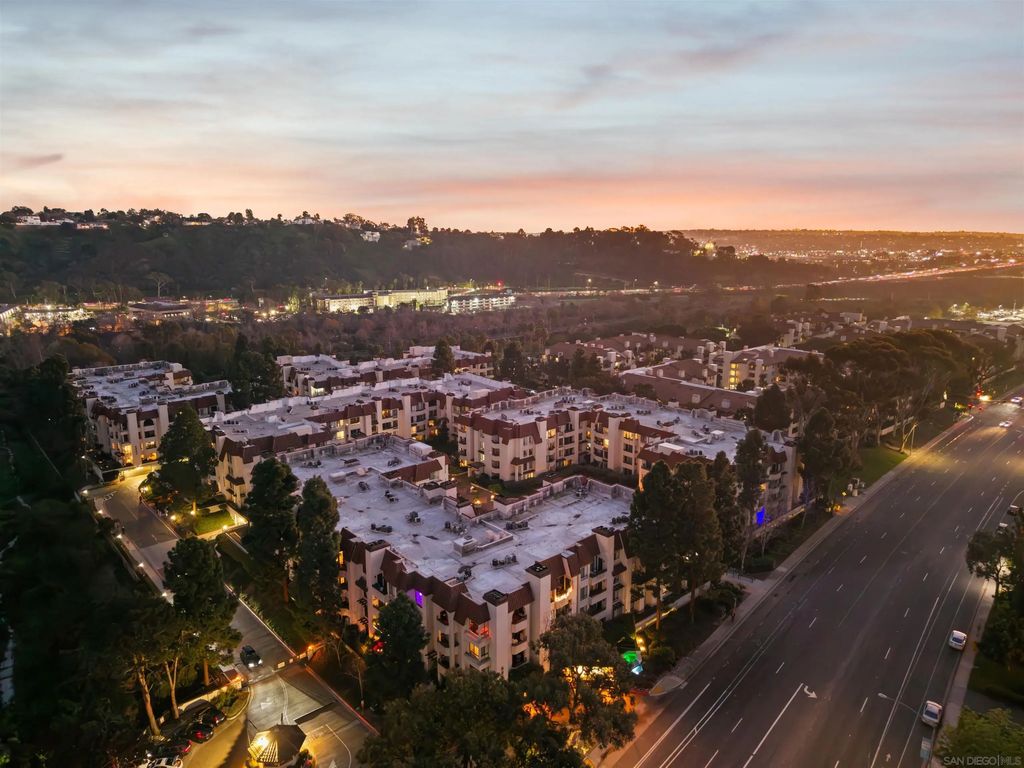 5845 Friars Rd 1216, MISSION VALLEY