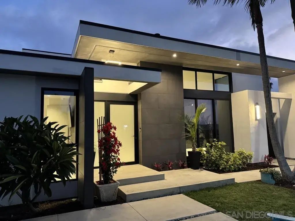 5065-67 Los Robles Dr., Carlsbad