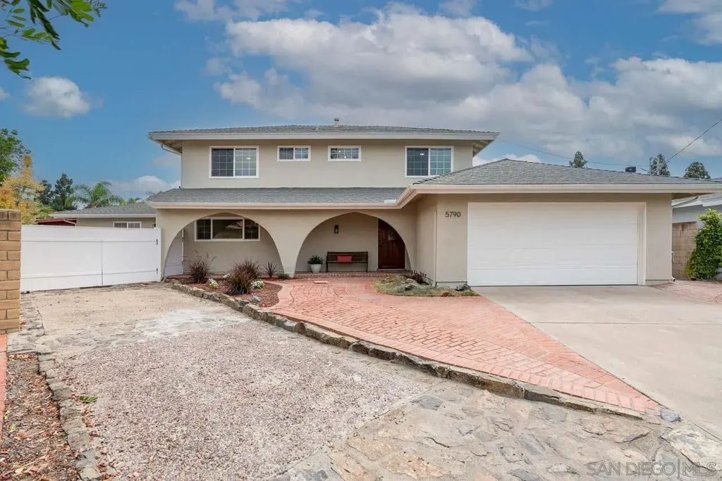5790 Lone Star, Del Cerro (337)