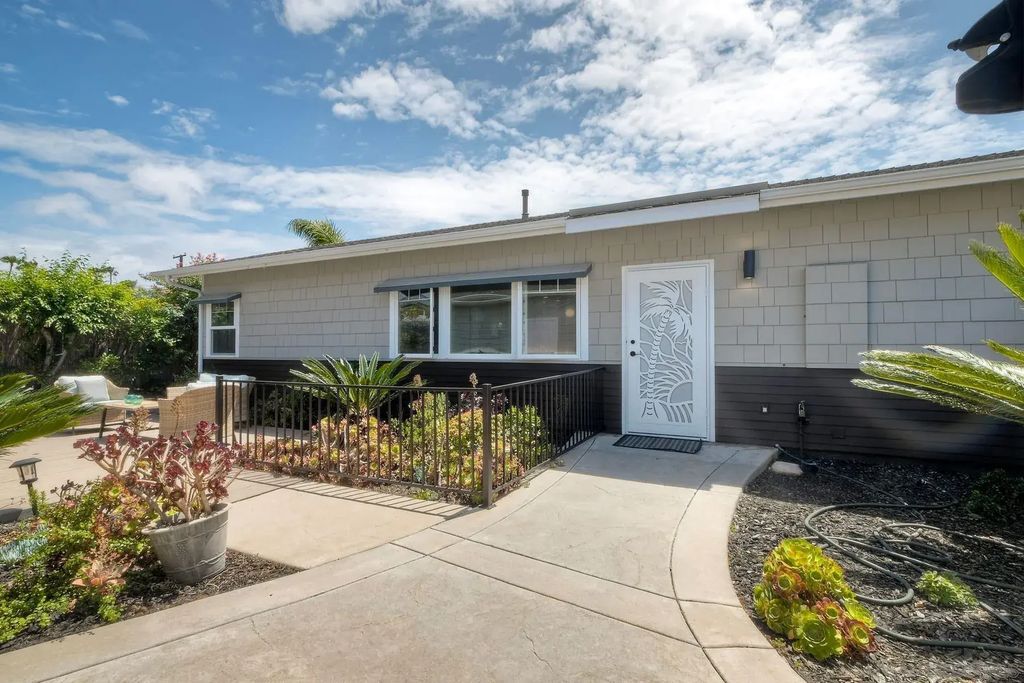 1027-29 Knowles Ave, Carlsbad