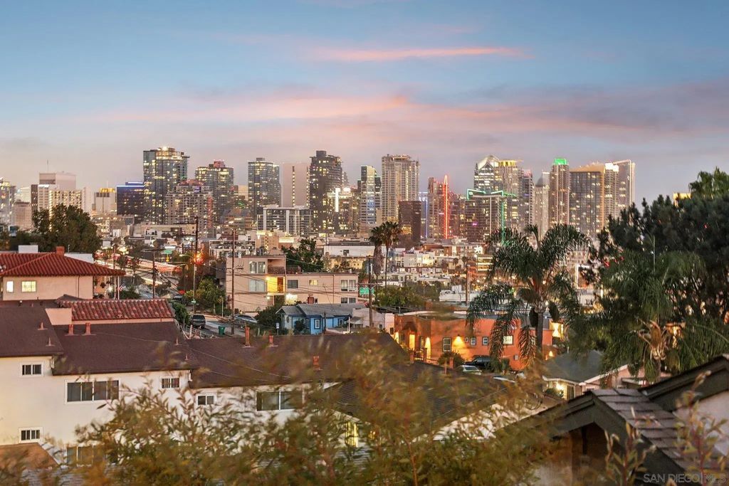 1109 W Quince St, MISSION HILLS