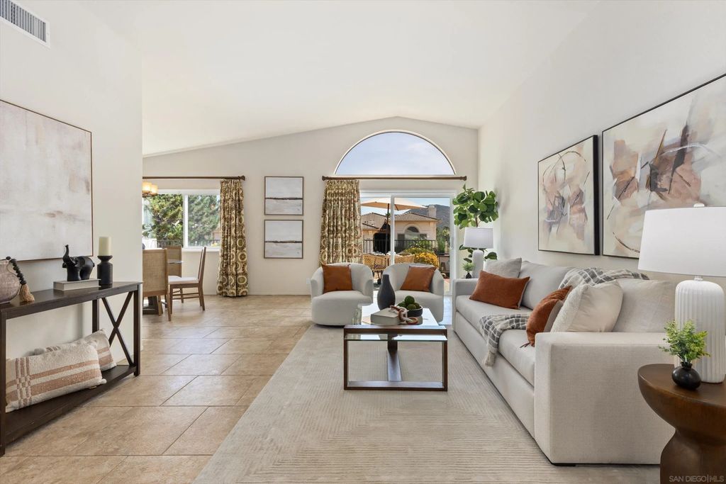 18006 Calle Estepona, RANCHO BERNARDO