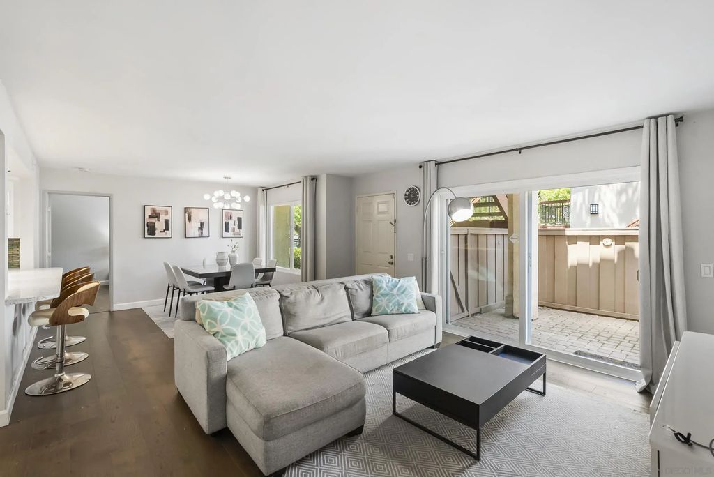4080 Rosenda Ct 210, LA JOLLA