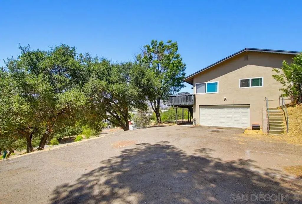 14371-73 Old Highway 80, El Cajon - Lake Jennings
