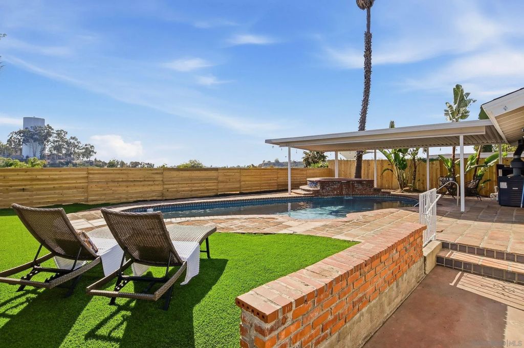 3866 Boren Street, SAN DIEGO