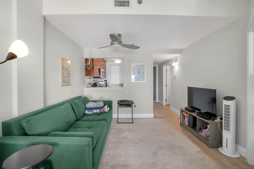 2828 University Ave 406, NORTH PARK
