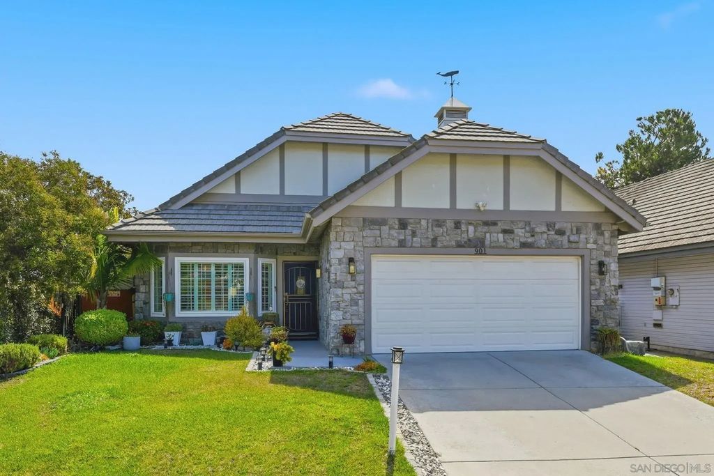 901 Rose Arbor Drive, San Marcos
