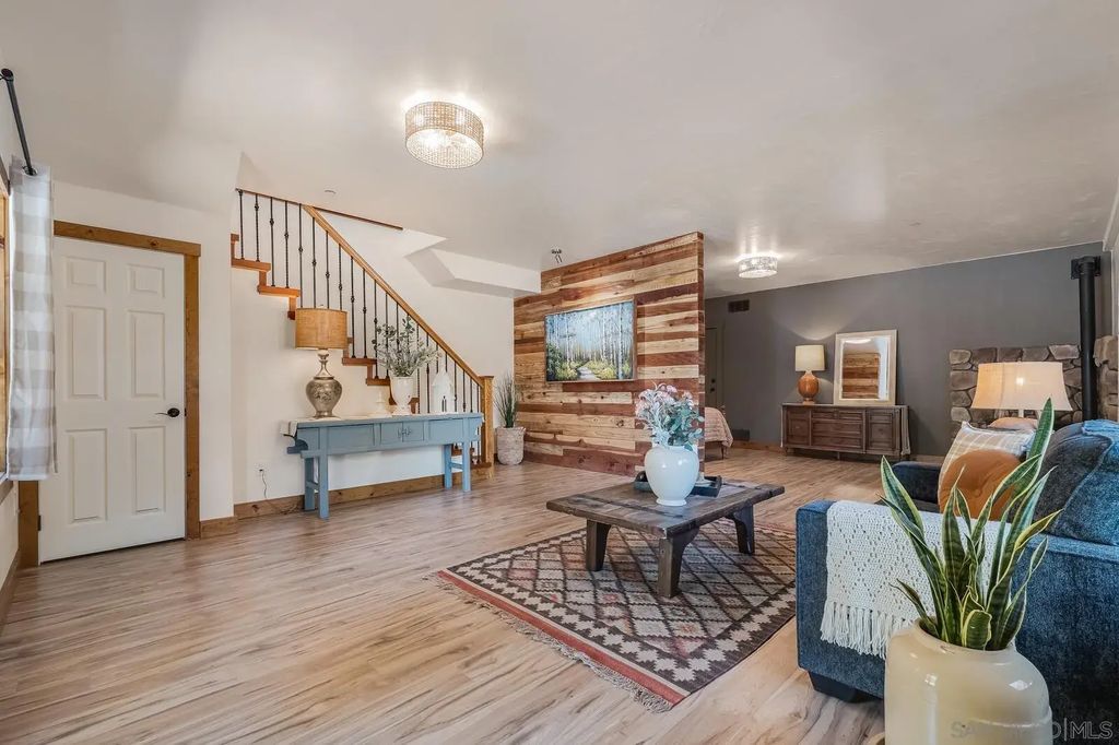 35251 Twin Oaks Rd, Julian