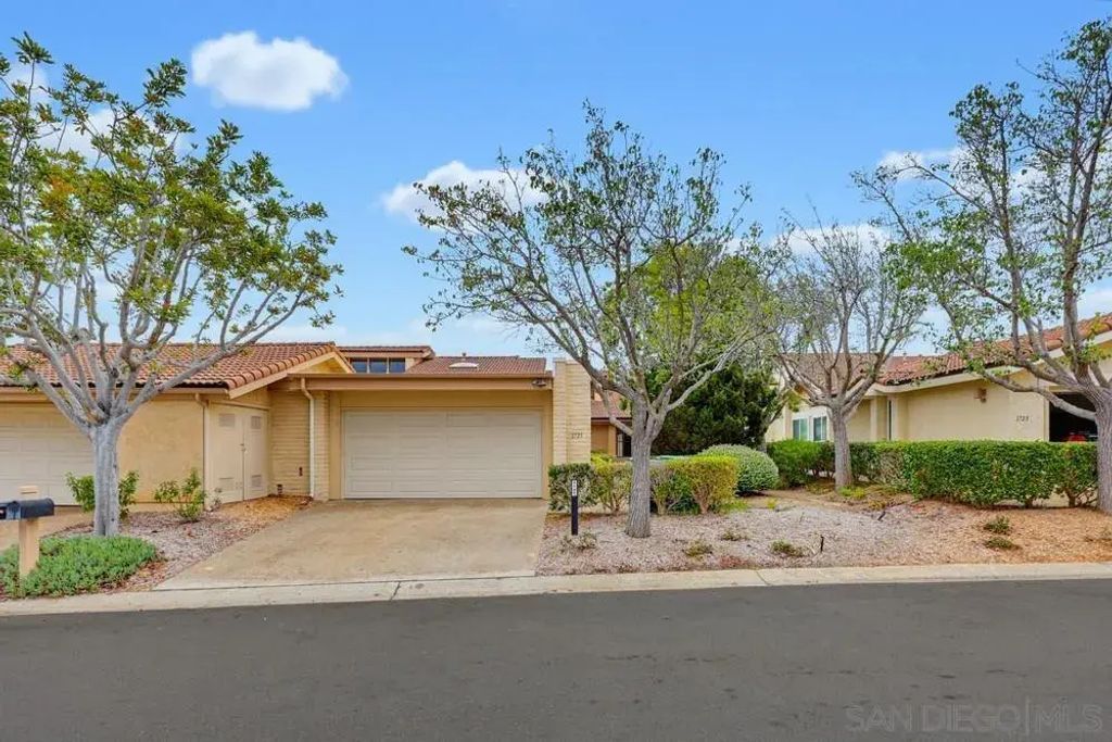 1731 Caminito Ardiente, La Jolla