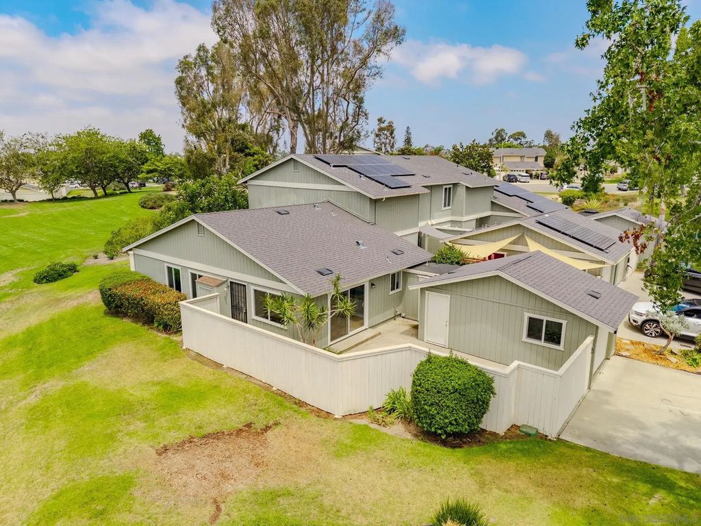 1809 Eastwood, Encinitas