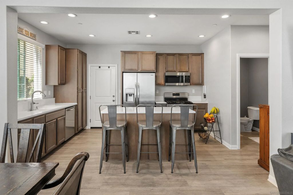 1709 Frangipani Ave, Chula Vista