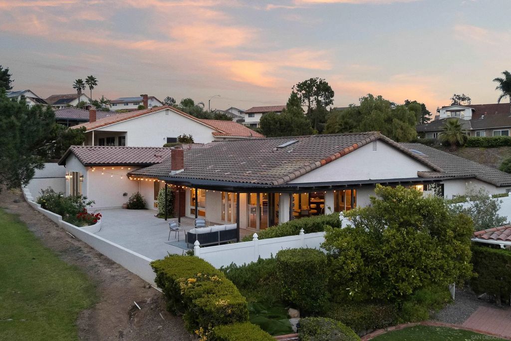 17976 Sencillo Lane, RANCHO BERNARDO