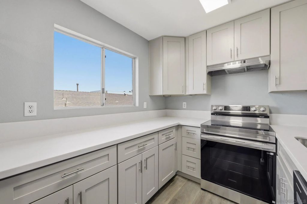 621 D St 107, Chula Vista