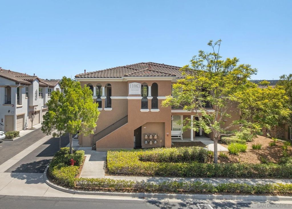 11063 Catarina 316, SCRIPPS RANCH