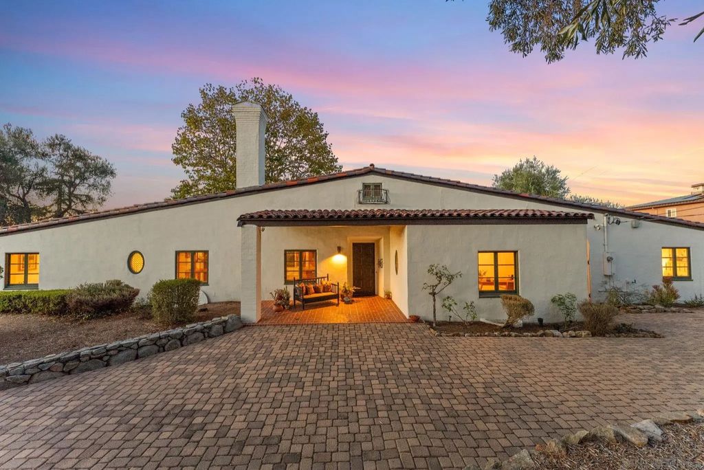 10260 Fuerte, La Mesa