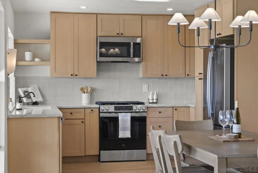 12602 Senda Acantilada, RANCHO BERNARDO