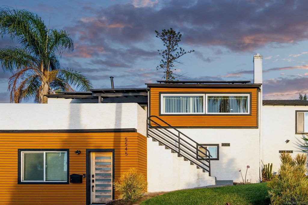 5545 San Onofre Ter, Valencia Hills (VLHL)