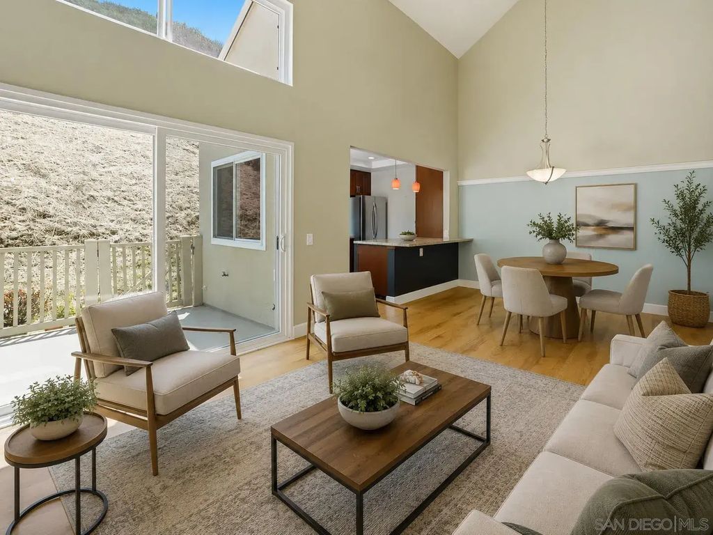 3793 Balboa Terrace Unit B, CLAIREMONT