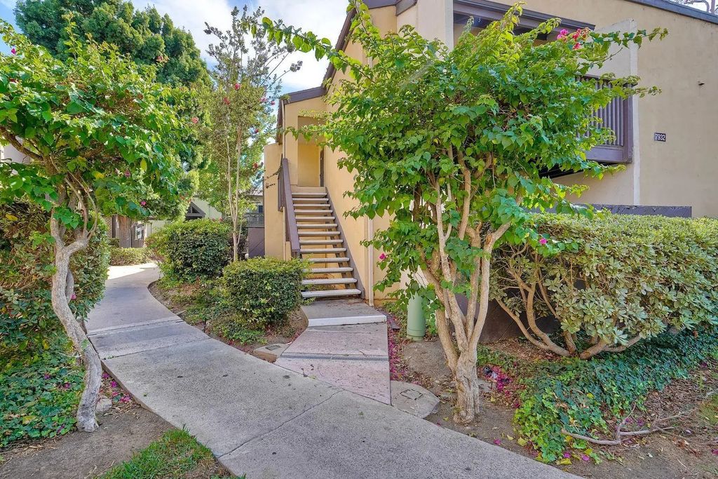 7932 Mission Center D, MISSION VALLEY
