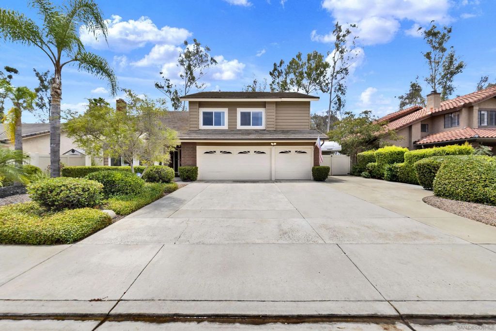 13057 Treecrest, Poway