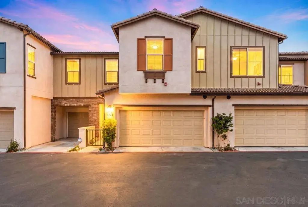 1708 Silverberry, Oceanside