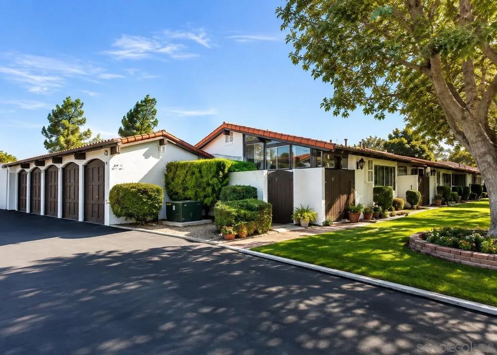 16533 Caminito Vecinos 57, RANCHO BERNARDO