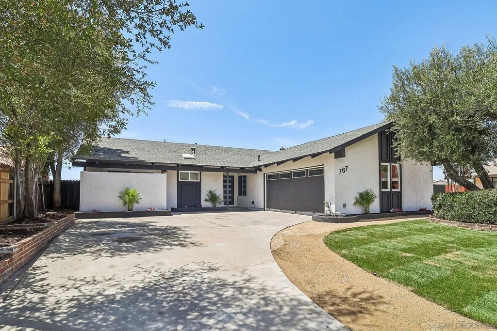 767 Jonathon Place, Escondido