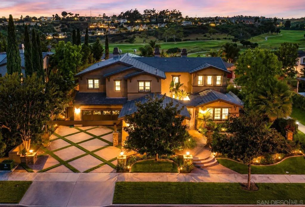6839 Helenite Place, Carlsbad