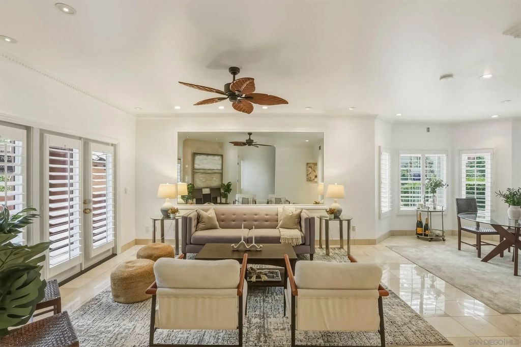 3964 Richmond, Hillcrest Park (HLCT)