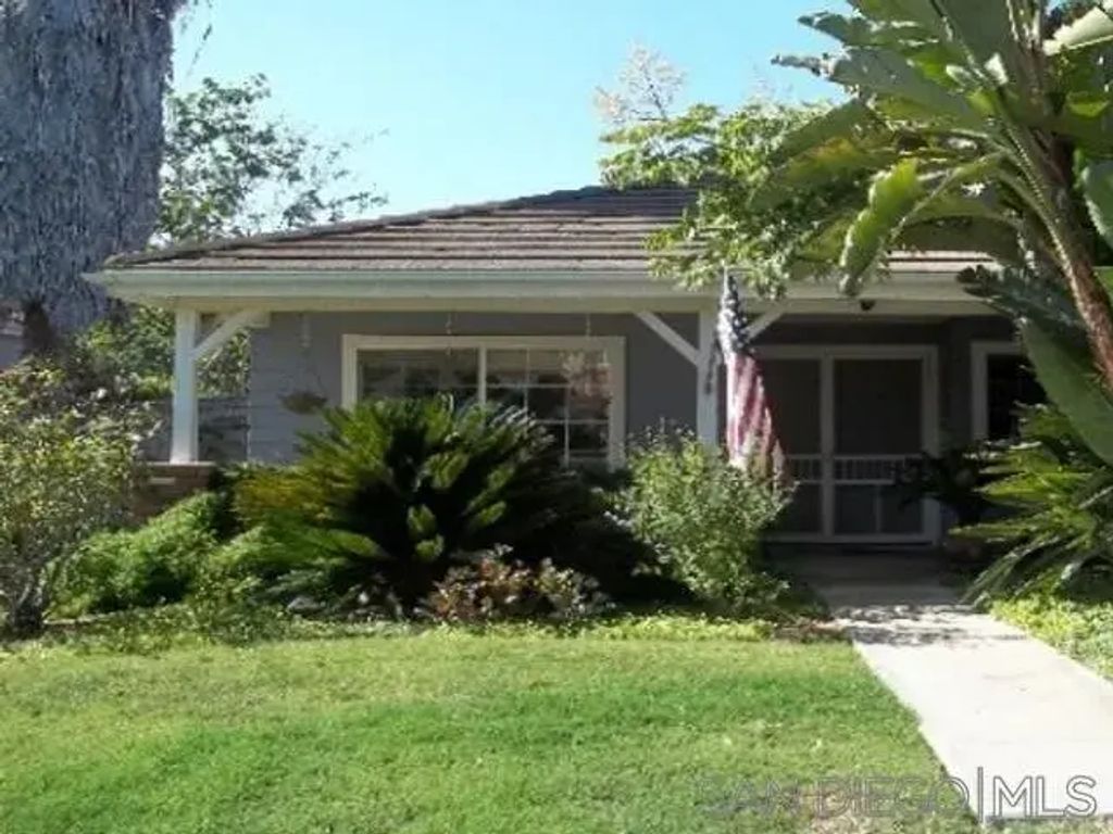 1647 Shire Ave, Oceanside