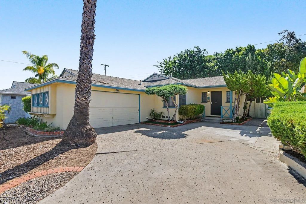 7037 Hillsboro, Allied Gardens