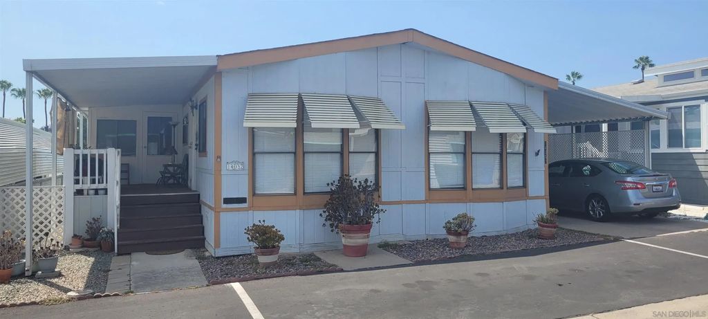 14052 Gardenia Avenue 223, Poway